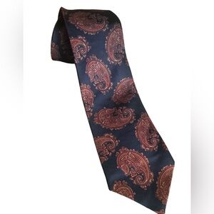 Elegant Vintage Paisley Tie in Navy and Brown